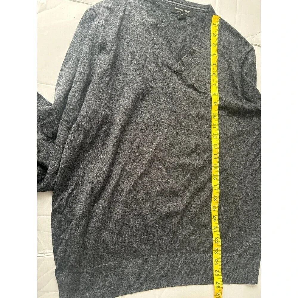 Banana Republic Mens V-Neck Pullover knit Sweater Silk Cashmere Luxury